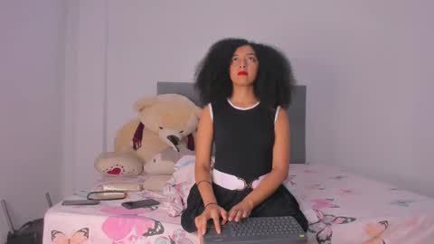 Laura online show from January 17, 2025, 5:11 am