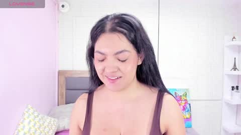 Snapshot of nahomirosse chatting on September 26, 2025, 12:09 pm SHELBY online show from September 26, 2025, 12:09 pm