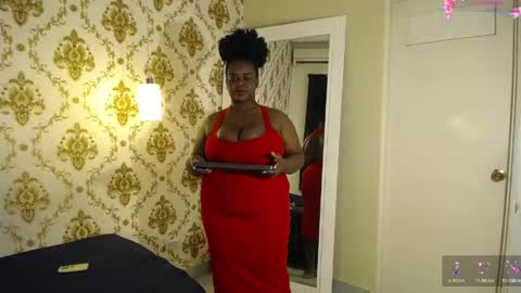 Snapshot of nahybig_boobs chatting on April 29, 2026, 12:20 pm Karatbby online show from April 29, 2026, 12:20 pm