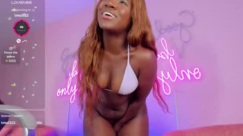 Snapshot of nainadeivis chatting on February 3, 2025, 11:36 pm Naina online show from February 3, 2025, 11:36 pm