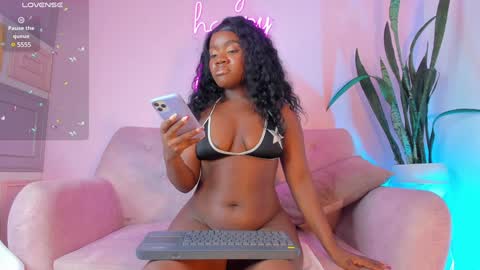 Snapshot of nainadeivis chatting on February 9, 2025, 1:33 am Naina online show from February 9, 2025, 1:33 am