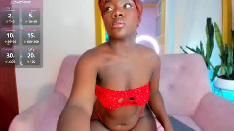 Snapshot of nainadeivis chatting on February 19, 2025, 8:31 pm Naina online show from February 19, 2025, 8:31 pm