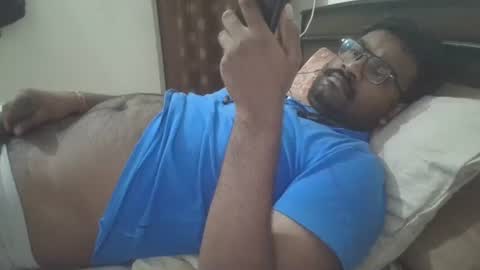 NAIRANANDU28 online show from April 3, 2026, 6:17 pm