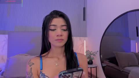 Naisha Ford online show from September 27, 2025, 12:48 am