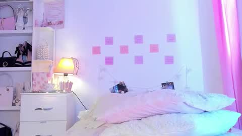 Naissha online show from March 10, 2026, 1:38 pm