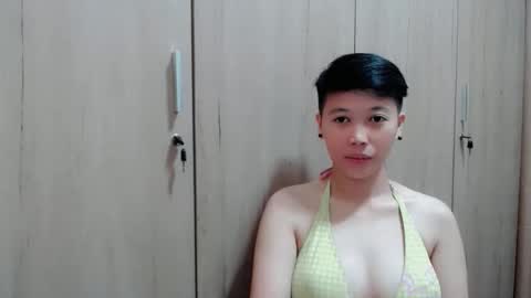 Snapshot of naked_melinda chatting on February 28, 2026, 1:12 pm Melinda online show from February 28, 2026, 1:12 pm