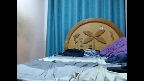 nakedlima online show from June 10, 2026, 5:50 am
