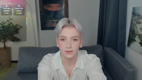 Snapshot of nakishacroshaw chatting on October 9, 2025, 11:41 am Kate online show from October 9, 2025, 11:41 am