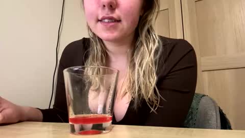 Snapshot of nalinee chatting on November 12, 2025, 4:29 pm nalinee online show from November 12, 2025, 4:29 pm