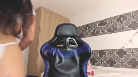 namimayers2 online show from November 11, 2025, 12:10 am