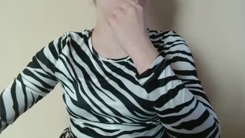 Nana online show from March 4, 2026, 6:19 am