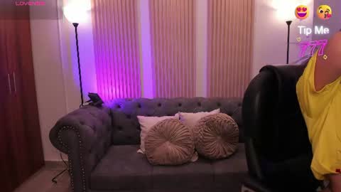 Snapshot of nanaa_snow chatting on June 28, 2026, 3:23 am Nanaa snow online show from June 28, 2026, 3:23 am