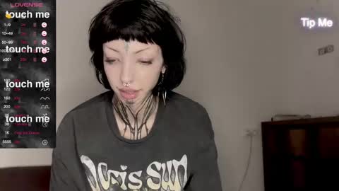 Snapshot of nananevaeragain chatting on December 14, 2024, 2:10 pm Nana online show from December 14, 2024, 2:10 pm