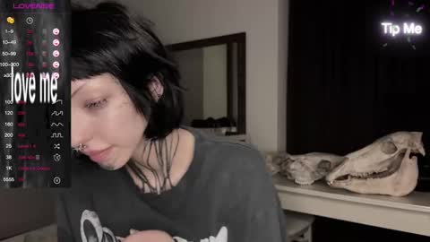 Snapshot of nananevaeragain chatting on December 21, 2024, 3:53 pm Nana online show from December 21, 2024, 3:53 pm