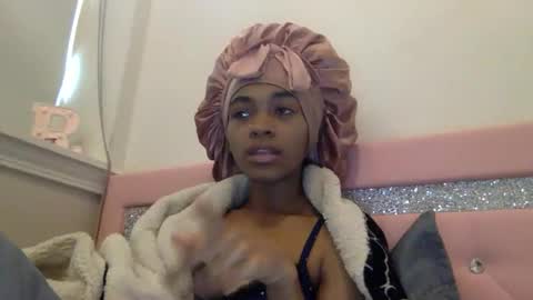 nanaonn online show from March 6, 2026, 3:41 pm