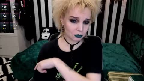 Snapshot of nancyaddams chatting on November 5, 2025, 11:27 pm Nancy online show from November 5, 2025, 11:27 pm