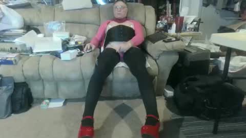 Snapshot of nancyboy_1 chatting on December 16, 2025, 9:53 pm nancyboy_1 online show from December 16, 2025, 9:53 pm