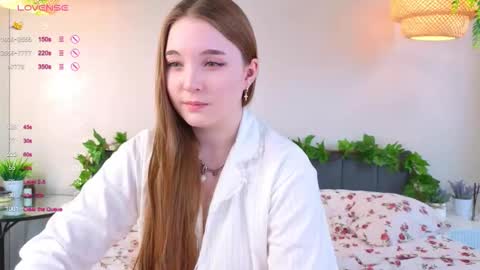 Snapshot of nancycaseys chatting on October 11, 2025, 5:50 am Luna online show from October 11, 2025, 5:50 am