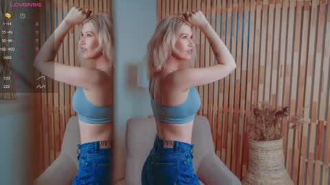 Snapshot of nancyfancyyy chatting on December 31, 2024, 7:31 am Follow my page on peach online show from December 31, 2024, 7:31 am