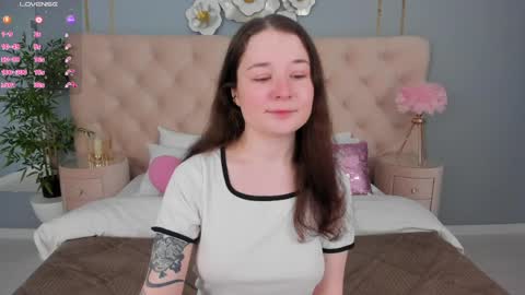 Nancy online show from April 10, 2026, 3:23 am