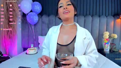 Snapshot of nanda_vixen_ chatting on March 27, 2026, 1:55 am Nanda online show from March 27, 2026, 1:55 am