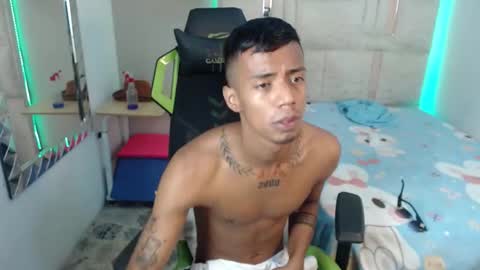 nando_col online show from October 6, 2025, 12:35 pm