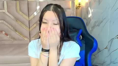 Snapshot of nanncy_r_ chatting on September 14, 2025, 12:37 pm Nancy online show from September 14, 2025, 12:37 pm