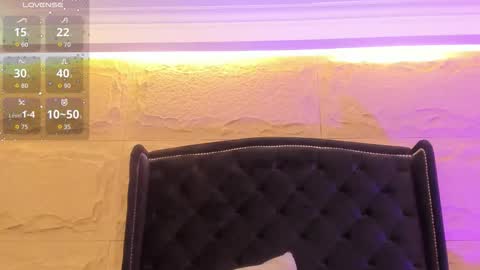 Naomi online show from December 14, 2025, 11:09 pm