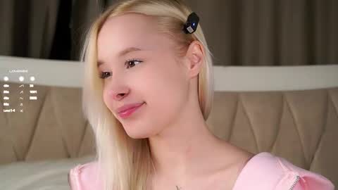 Angel online show from February 2, 2026, 1:21 pm