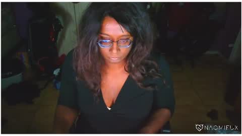 Snapshot of naomifux chatting on June 30, 2026, 5:19 am Naomi online show from June 30, 2026, 5:19 am