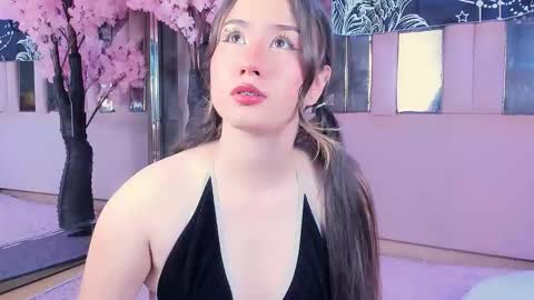     online show from December 21, 2025, 9:00 pm