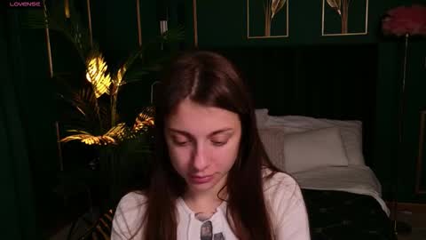 Snapshot of naomimur chatting on September 15, 2025, 4:45 am Naomi online show from September 15, 2025, 4:45 am