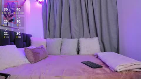 Snapshot of naomipalmer_ chatting on June 20, 2026, 2:14 am Naomi online show from June 20, 2026, 2:14 am