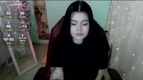 Naomi online show from April 1, 2026, 1:41 pm