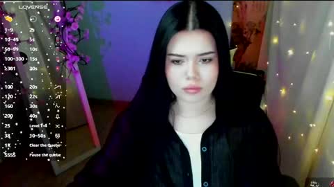 Snapshot of naomivibes chatting on May 5, 2026, 12:24 pm Naomi online show from May 5, 2026, 12:24 pm
