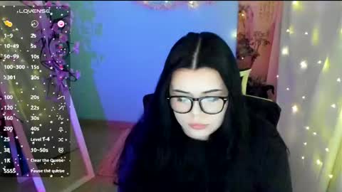 Snapshot of naomivibes chatting on June 18, 2026, 5:51 am Naomi online show from June 18, 2026, 5:51 am