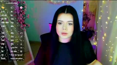 Snapshot of naomivibes chatting on June 20, 2026, 7:00 am Naomi online show from June 20, 2026, 7:00 am