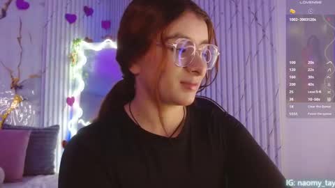 Naomy  online show from February 21, 2026, 3:40 am