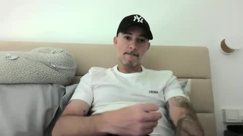 napo85atyourservice online show from June 10, 2026, 4:23 am