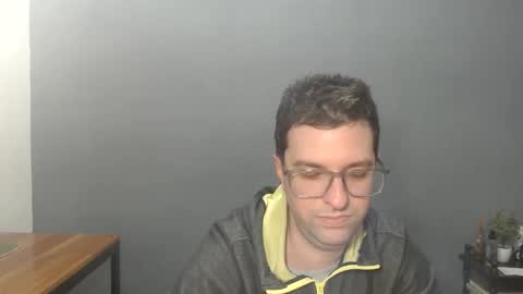 nappadel85 online show from June 7, 2026, 3:21 am
