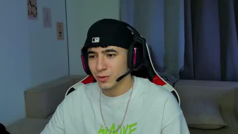 sebastian online show from September 9, 2025, 5:40 am