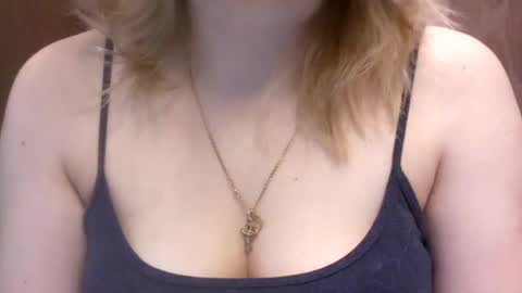 Snapshot of narcisjill chatting on December 9, 2024, 7:39 am NarcisJill online show from December 9, 2024, 7:39 am