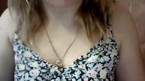 Snapshot of narcisjill chatting on February 12, 2025, 11:18 am NarcisJill online show from February 12, 2025, 11:18 am