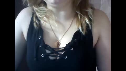 Snapshot of narcisjill chatting on February 17, 2025, 11:44 am NarcisJill online show from February 17, 2025, 11:44 am