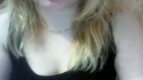 Snapshot of narcisjill chatting on March 4, 2025, 11:22 pm NarcisJill online show from March 4, 2025, 11:22 pm