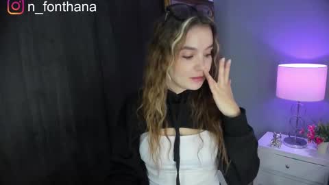 Snapshot of nashlyfontanna chatting on December 1, 2025, 1:38 pm Nashly Fontana online show from December 1, 2025, 1:38 pm