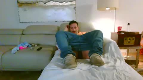 nassobout online show from February 4, 2026, 1:00 am