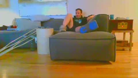 nassobout online show from April 1, 2026, 2:23 am