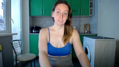 nastasiiaaforyou online show from November 30, 2025, 11:47 am