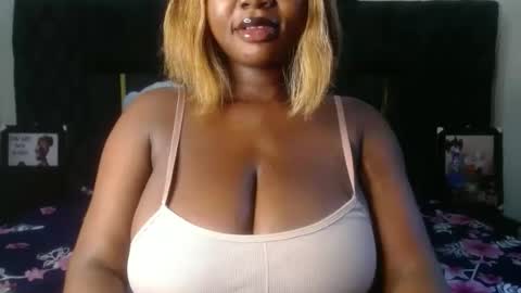 Snapshot of nastie_amanda chatting on November 18, 2025, 10:41 am Amanda online show from November 18, 2025, 10:41 am